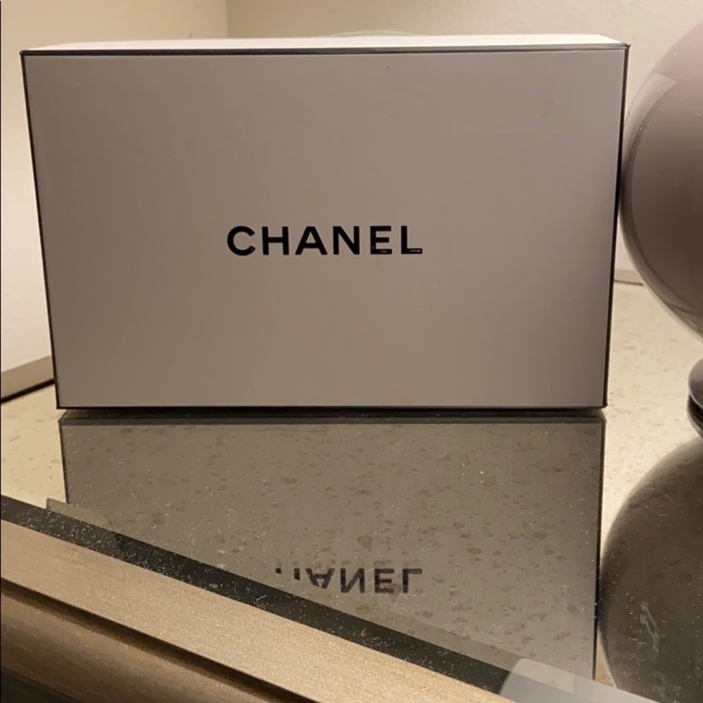 Chanel Box